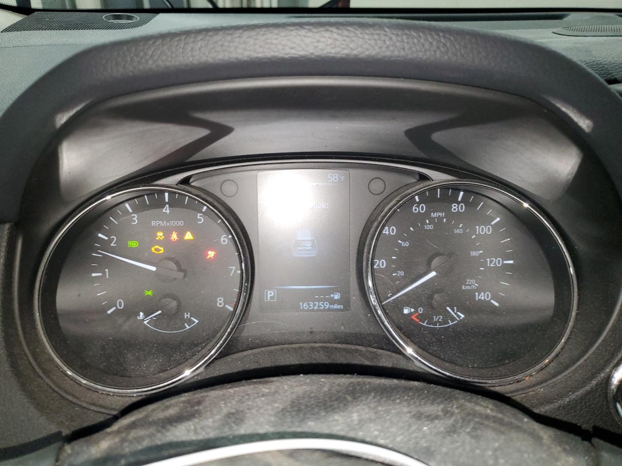 2017 Nissan Rogue - Image 9