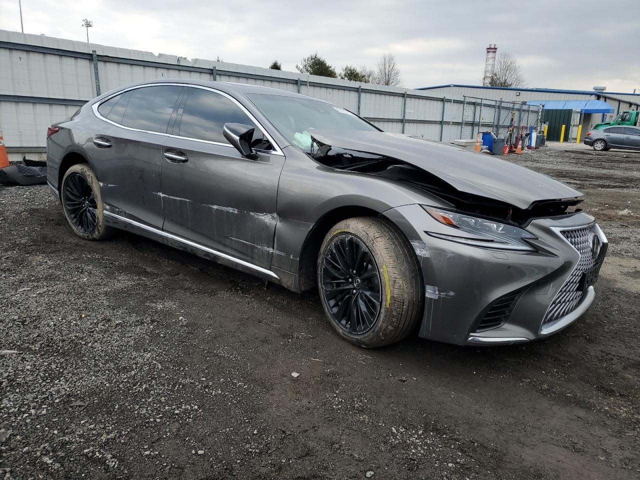 2018 Lexus LS - Image 4