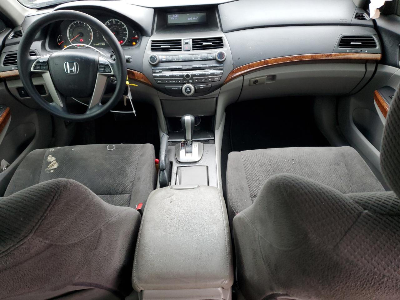 2011 Honda Accord - Image 8