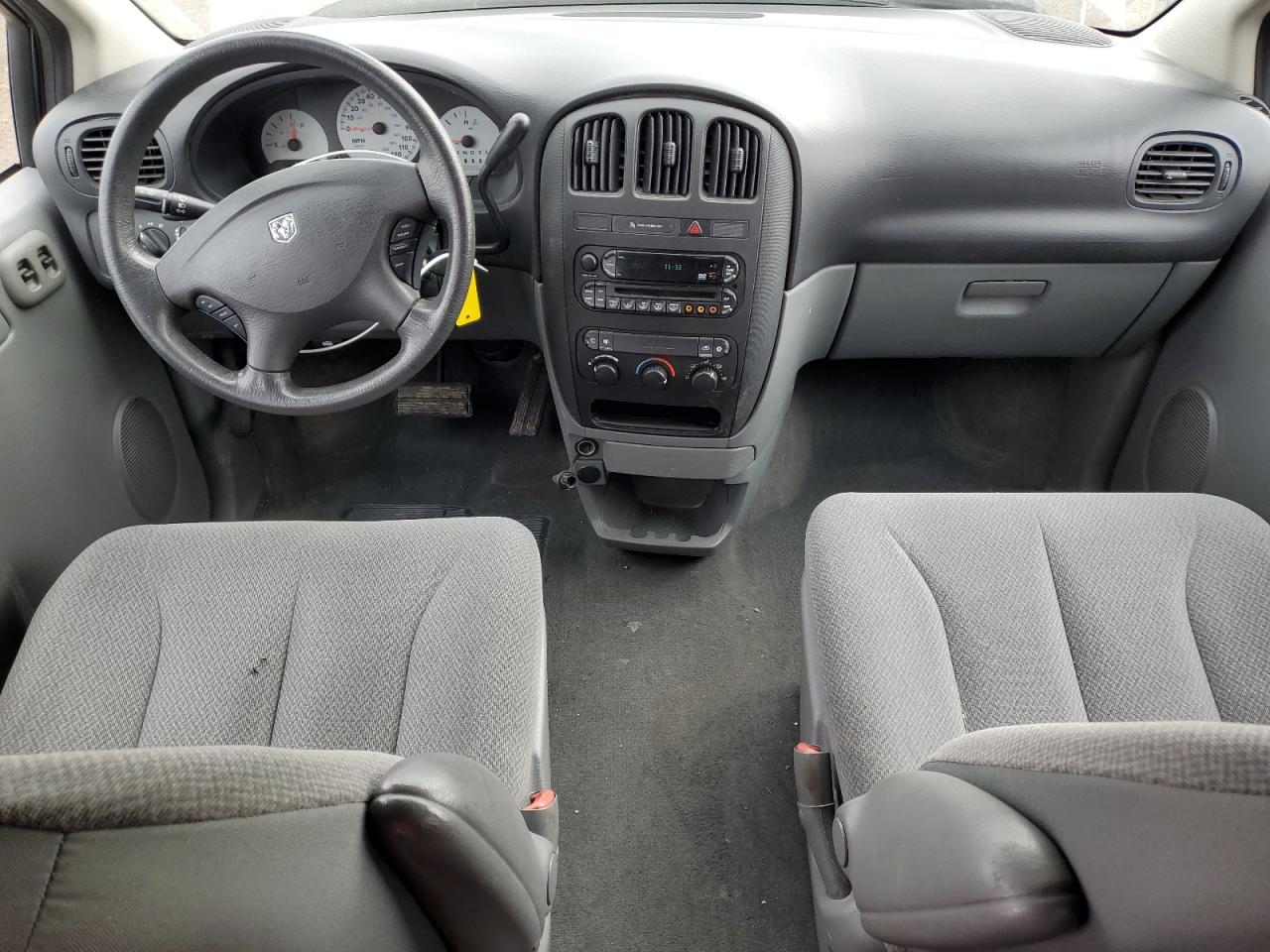 2006 Dodge Caravan - Image 8