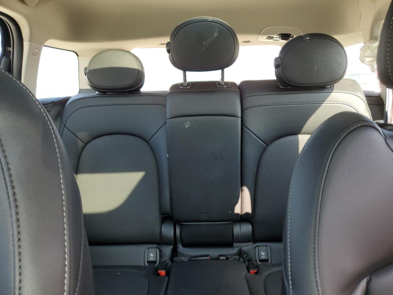 2017 MINI Cooper - Image 10