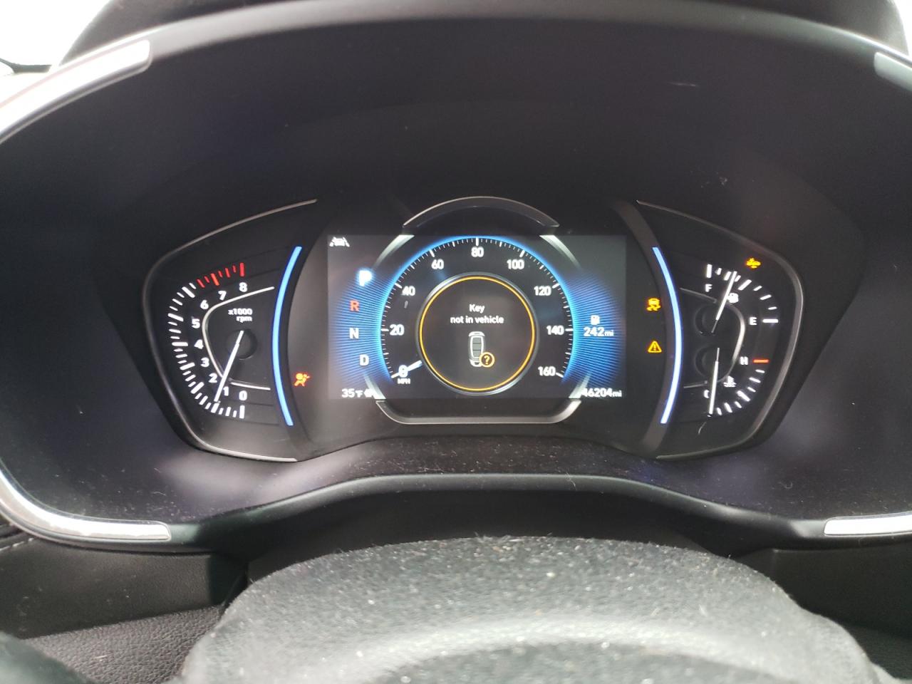 2020 Hyundai Santa Fe - Image 9