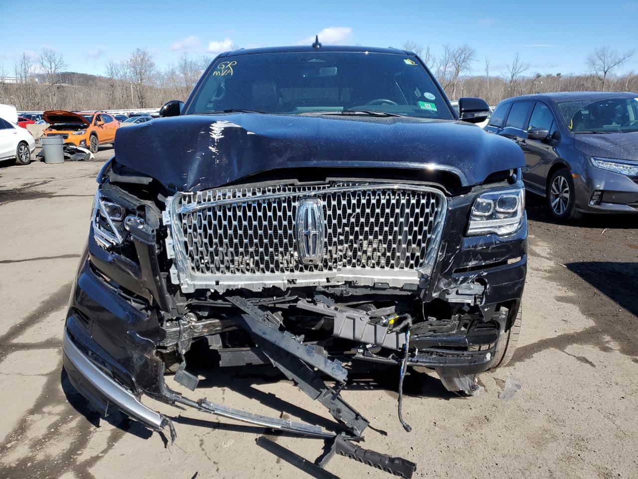 2022 Lincoln Navigator - Image 5