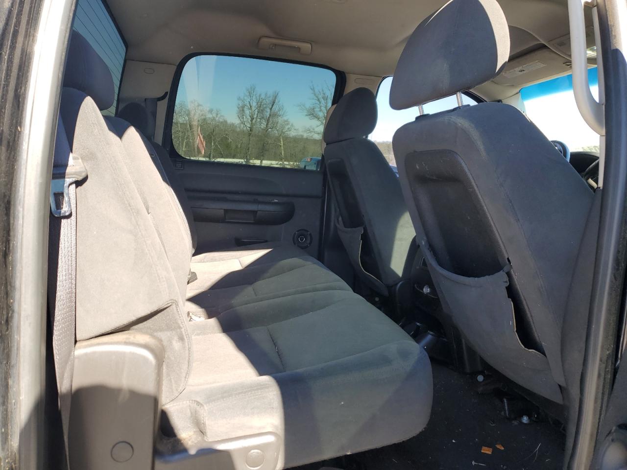 2008 Chevrolet Silverado - Image 10