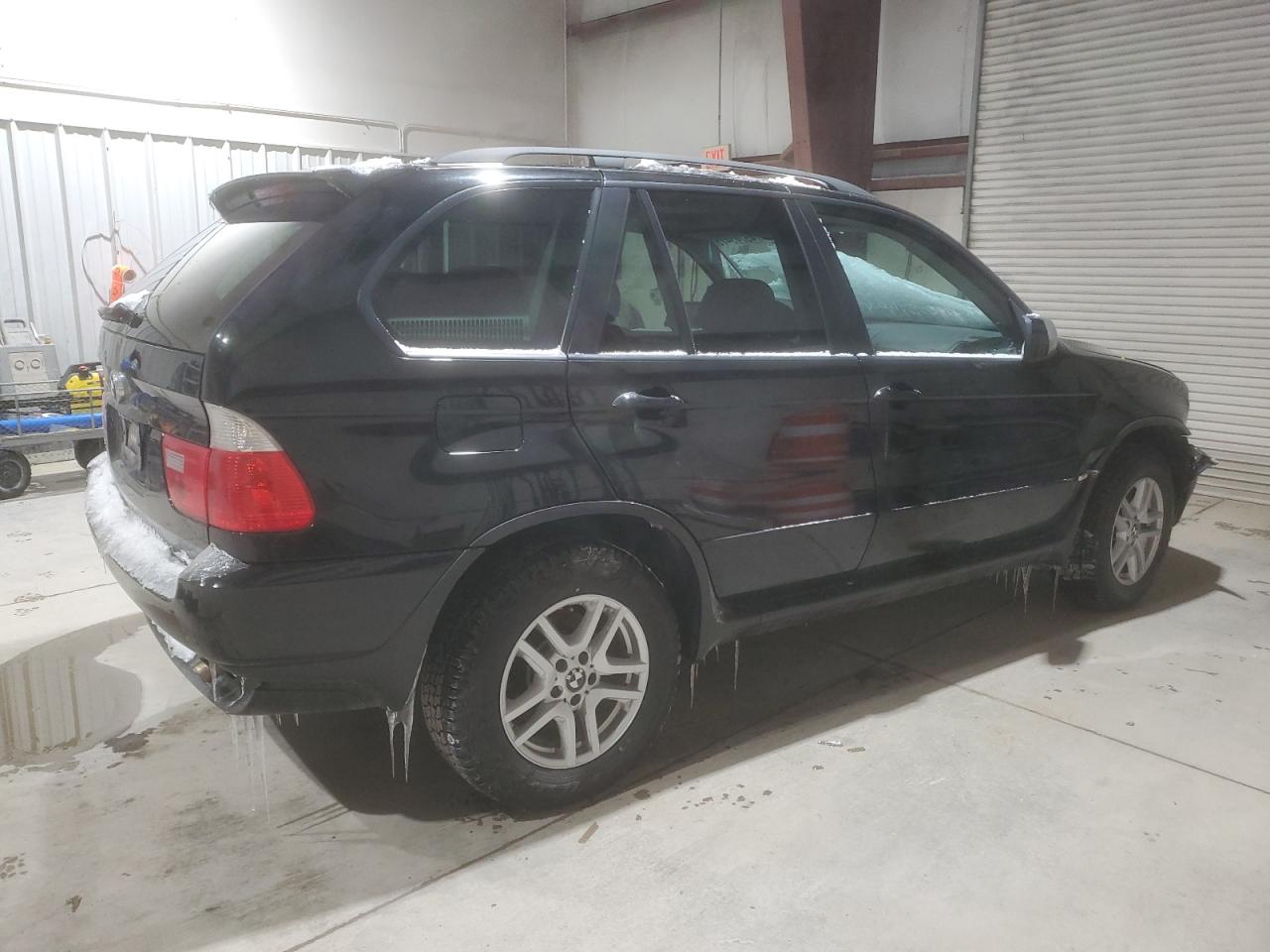 2005 BMW X5 - Image 3