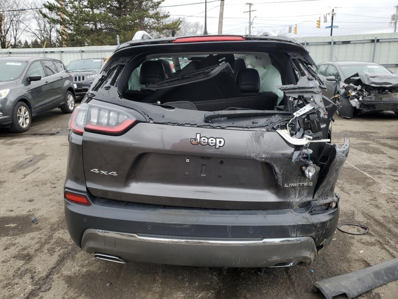 2019 Jeep Grand Cherokee - Image 6