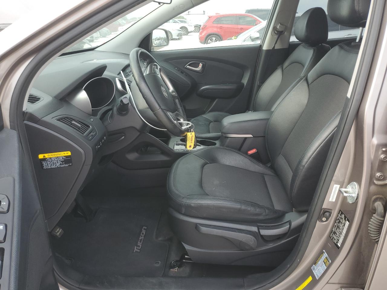 2012 Hyundai Tucson - Image 7