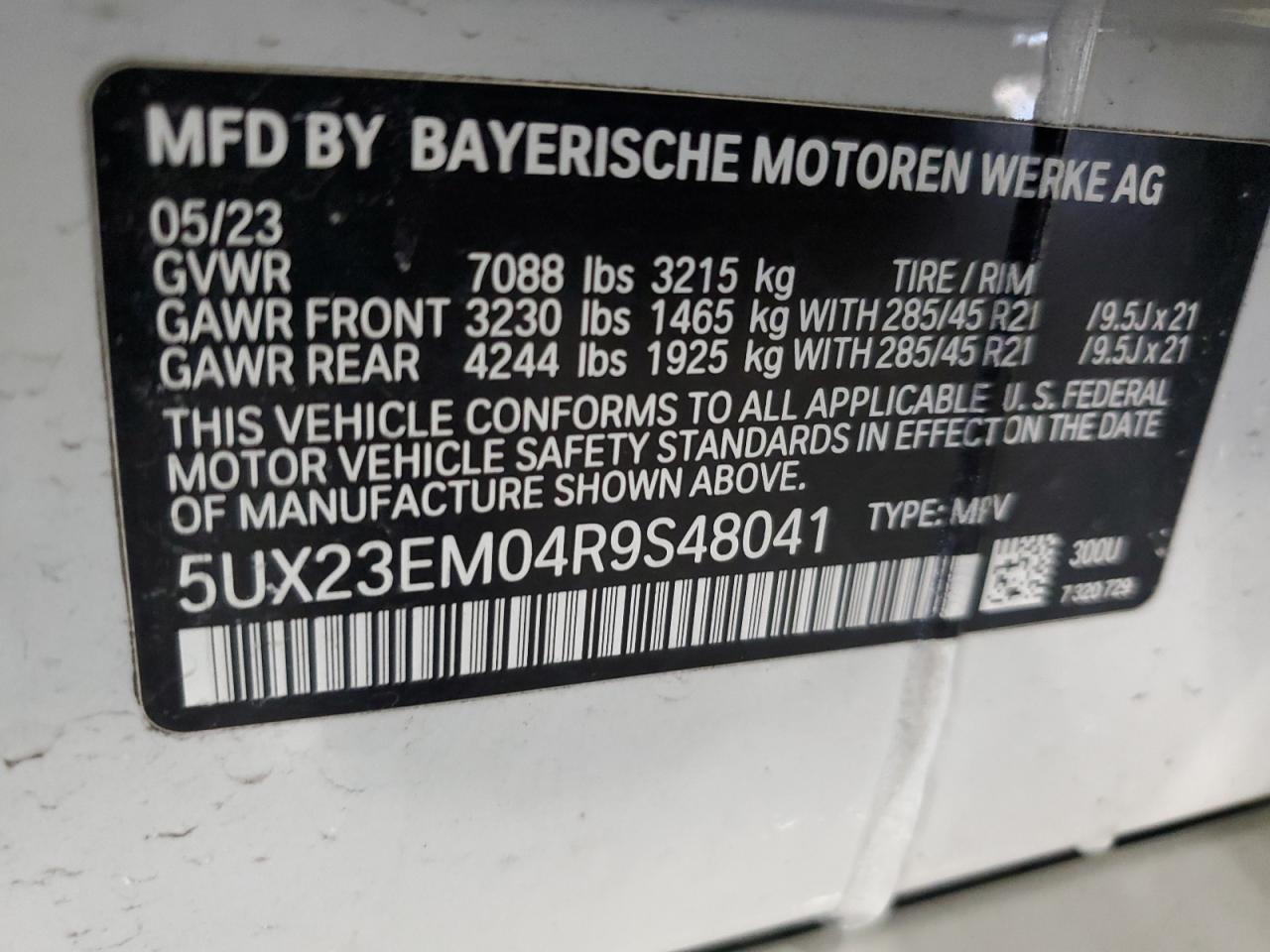 2024 BMW X7 - Image 13
