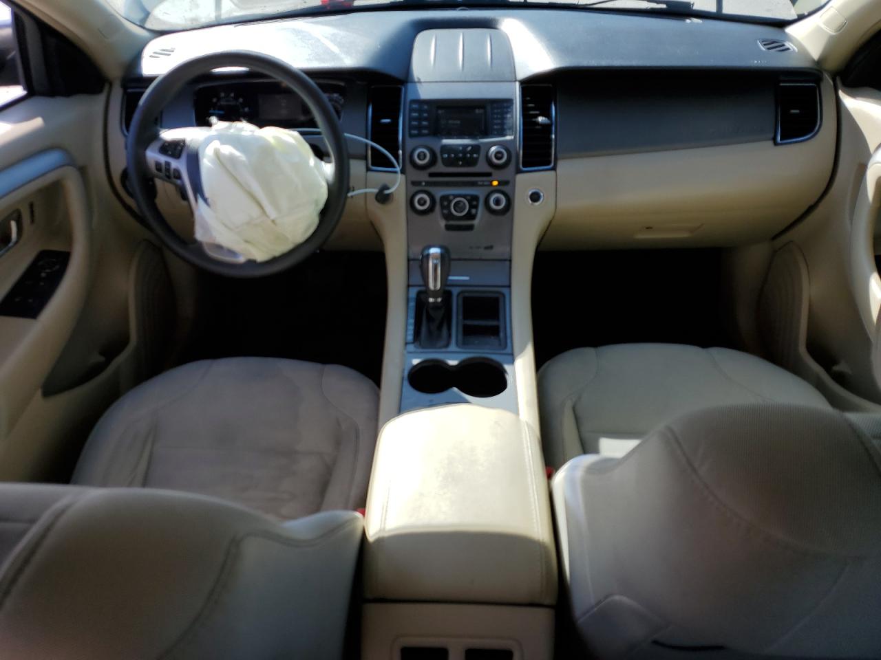 2017 Ford Taurus - Image 8
