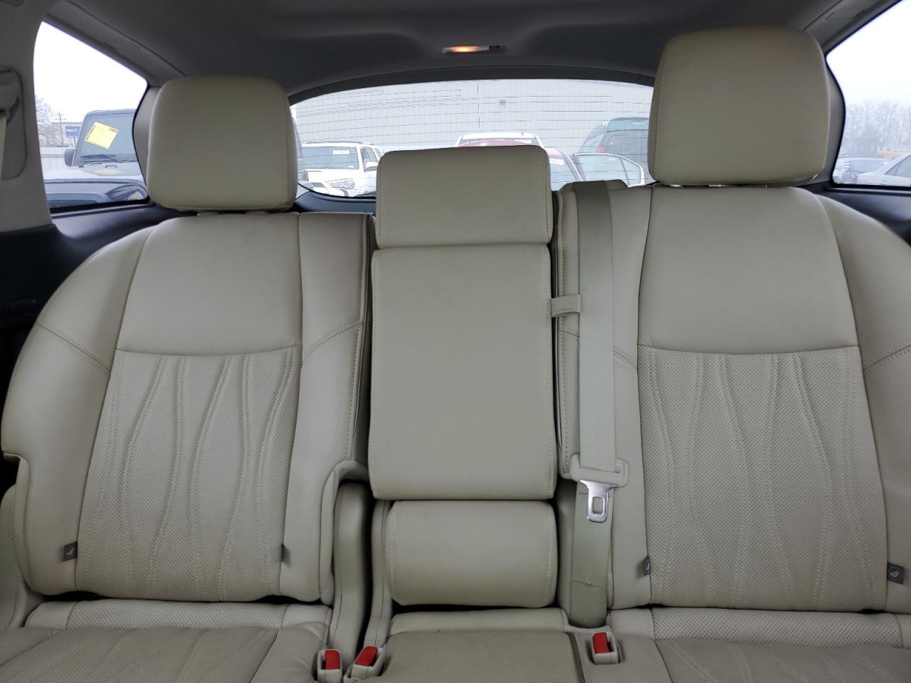 2016 Infiniti QX60 - Image 10