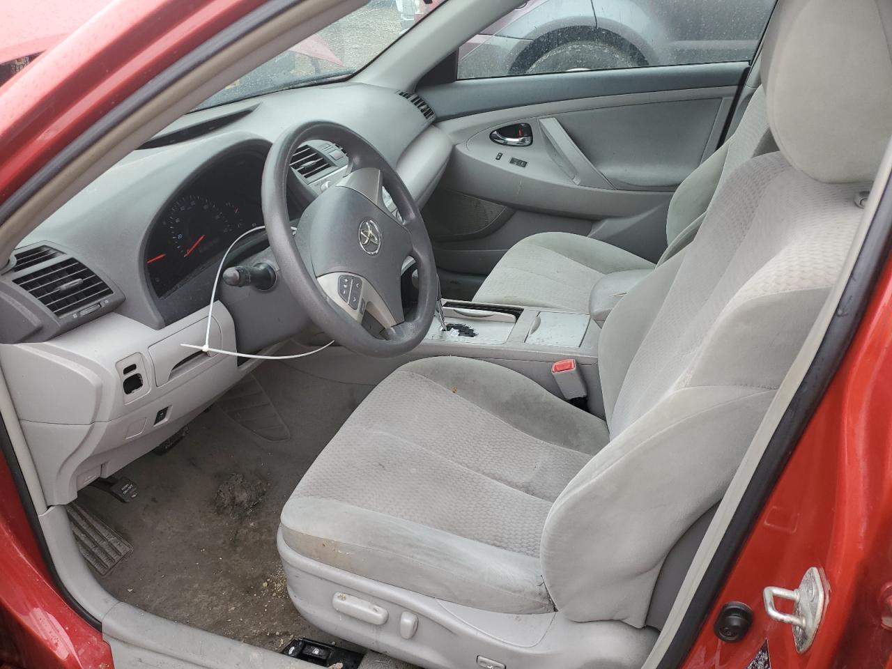 2010 Toyota Camry - Image 7