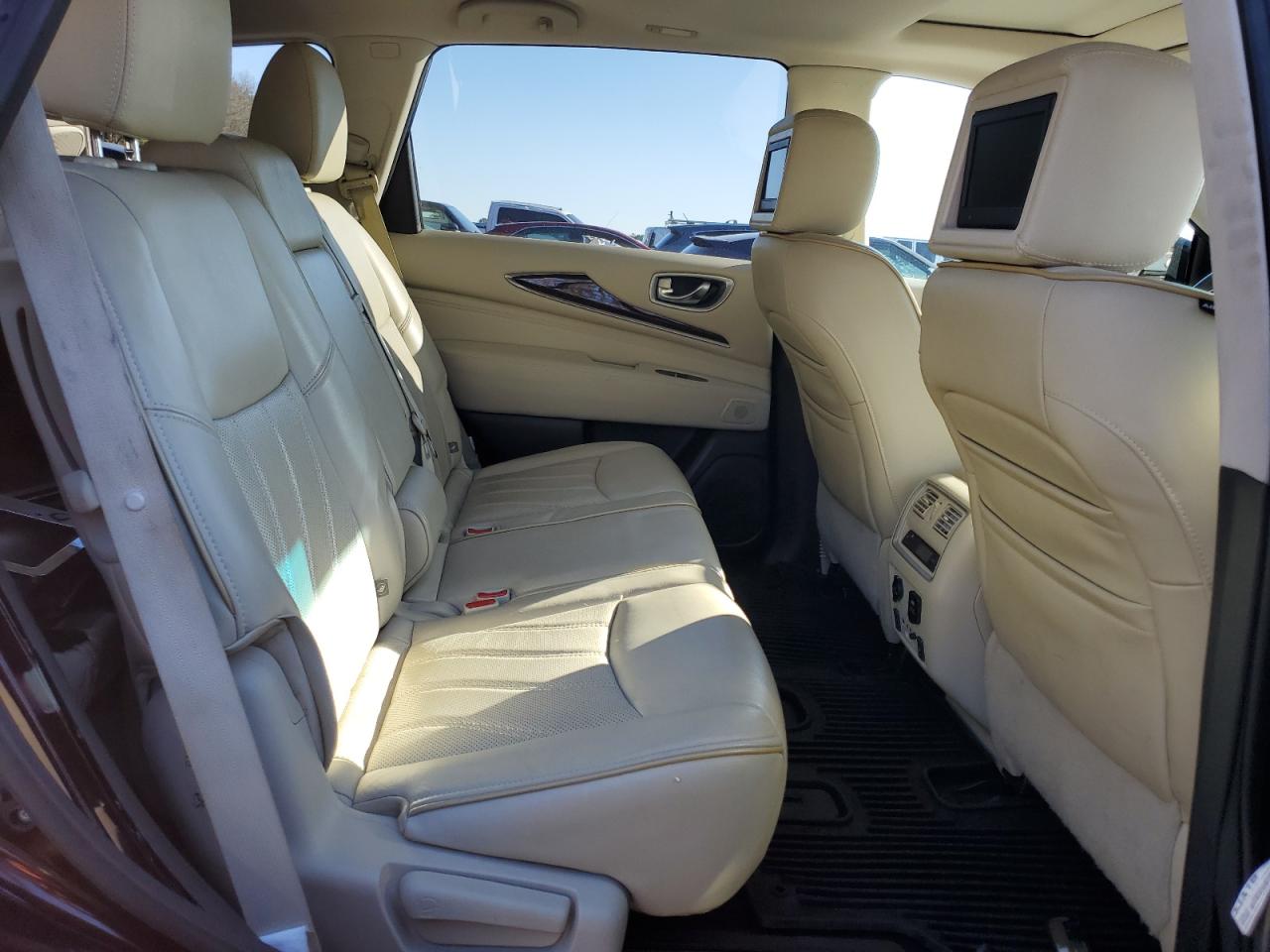 2015 Infiniti QX60 - Image 11