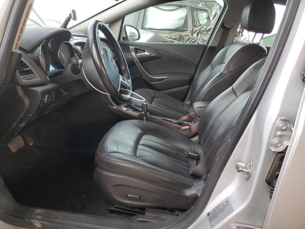 2015 Buick Verano - Image 7