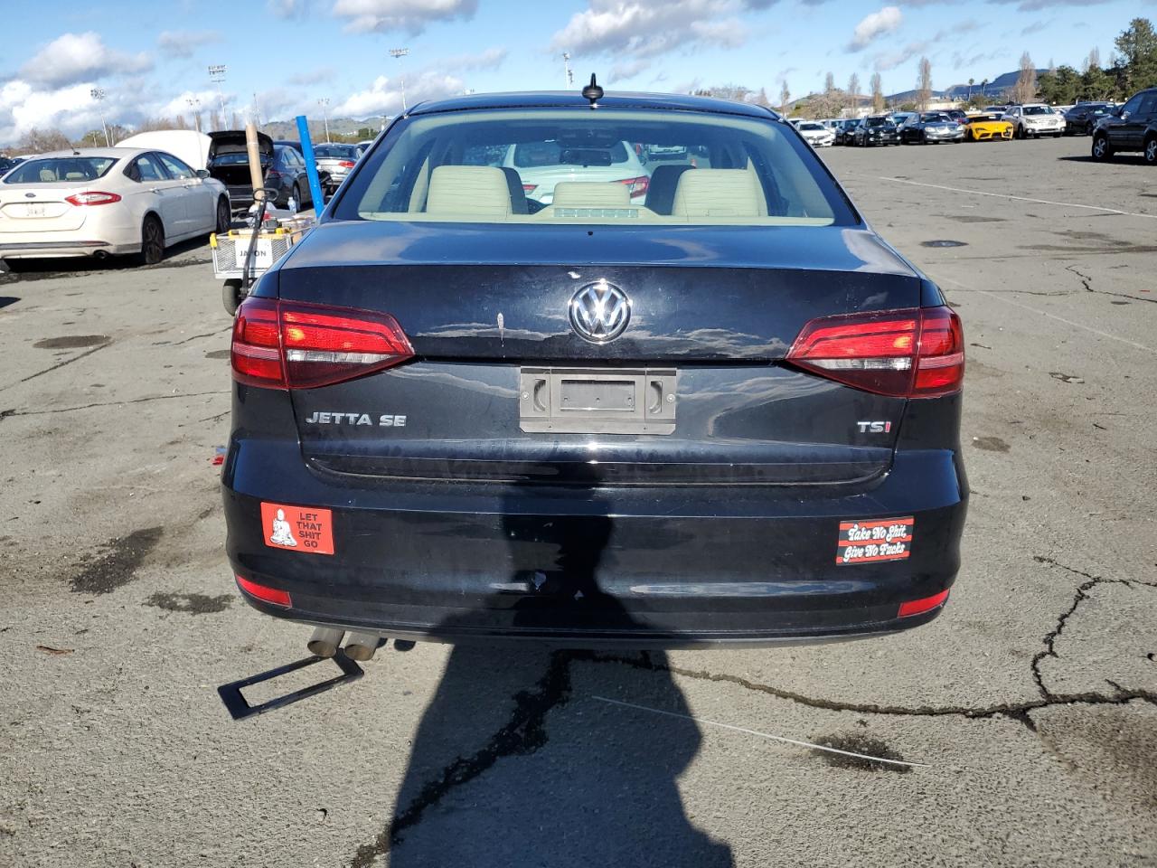 2018 Volkswagen Jetta - Image 6
