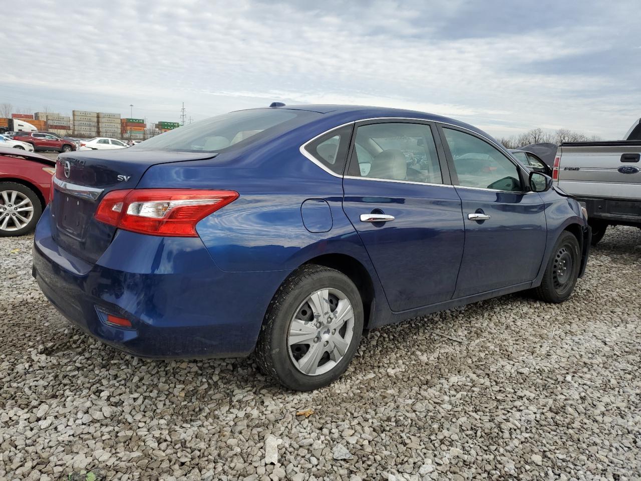 2017 Nissan Sentra - Image 3