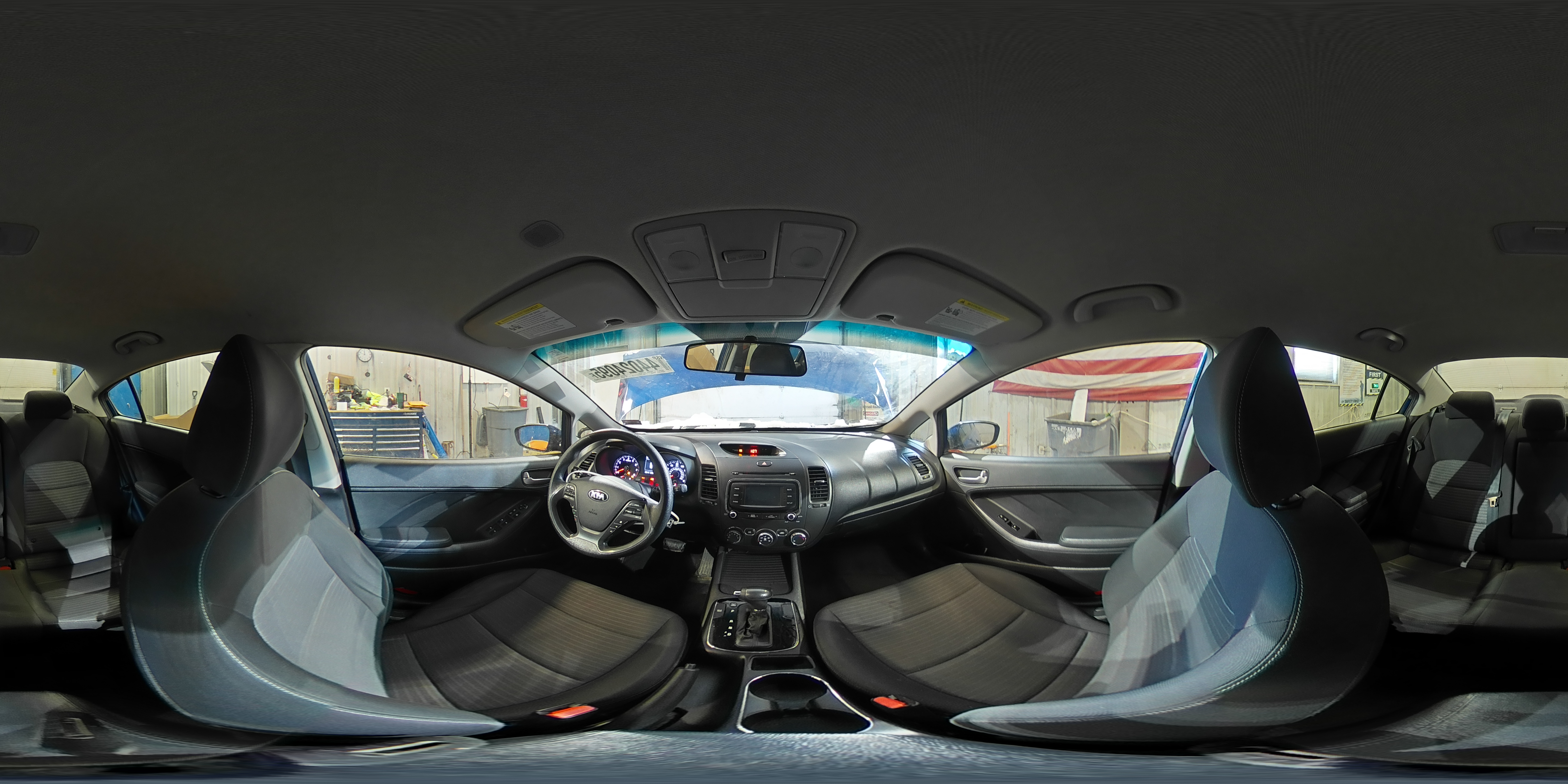 2017 Kia Forte - Image 12
