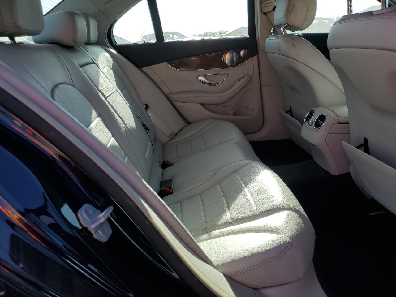 2015 Mercedes-Benz C-klasse - Image 10