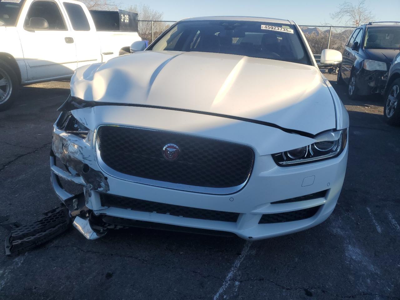 2017 Jaguar XE - Image 5