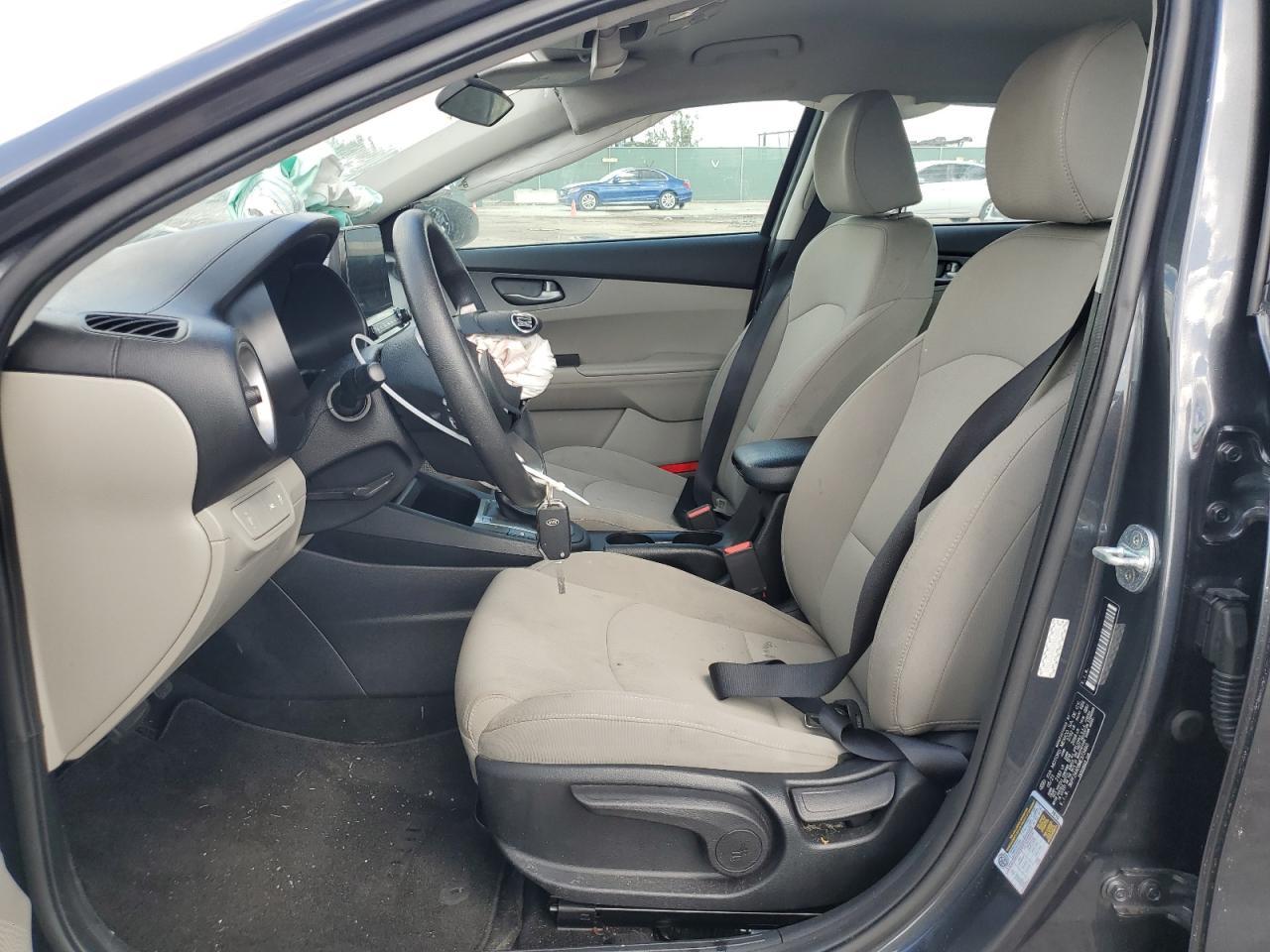 2021 Kia Forte Fe VIN: 3KPF24AD8ME373460 Lot: 45184105