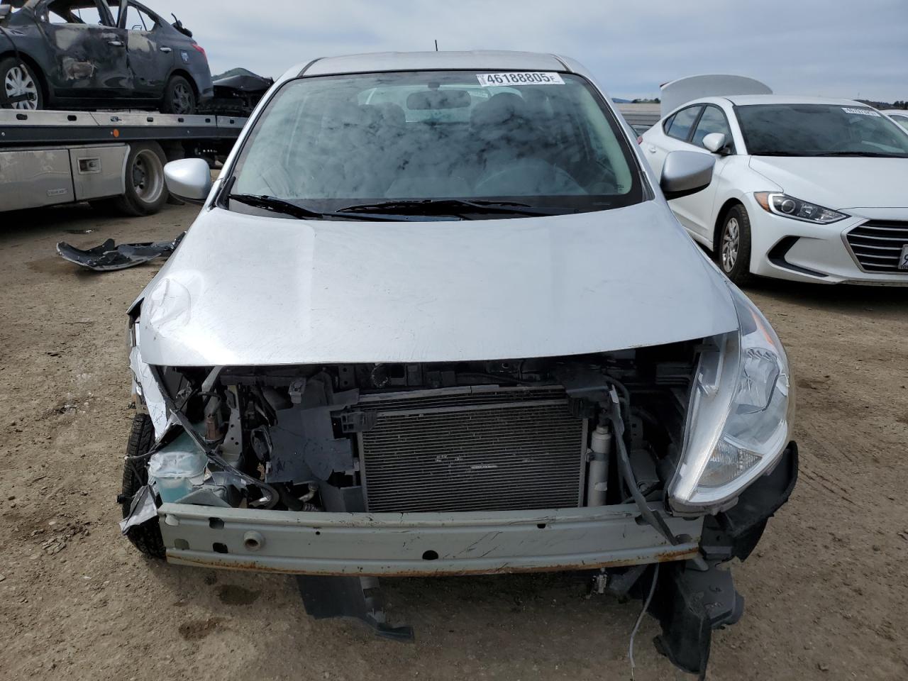2018 Nissan Versa - Image 5