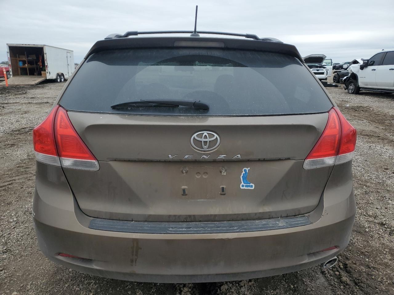 2010 Toyota Venza - Image 6