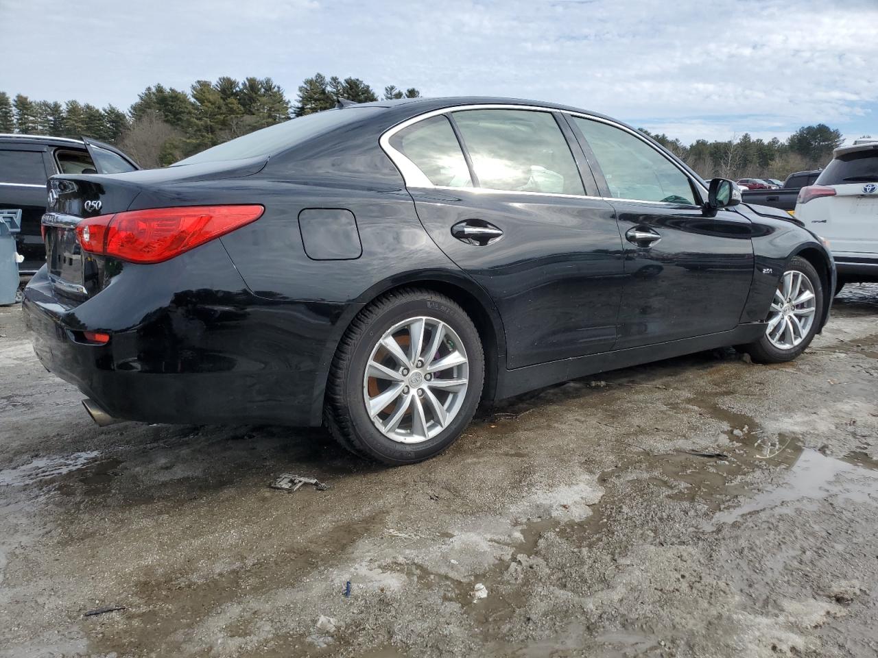 2016 Infiniti Q50 - Image 3