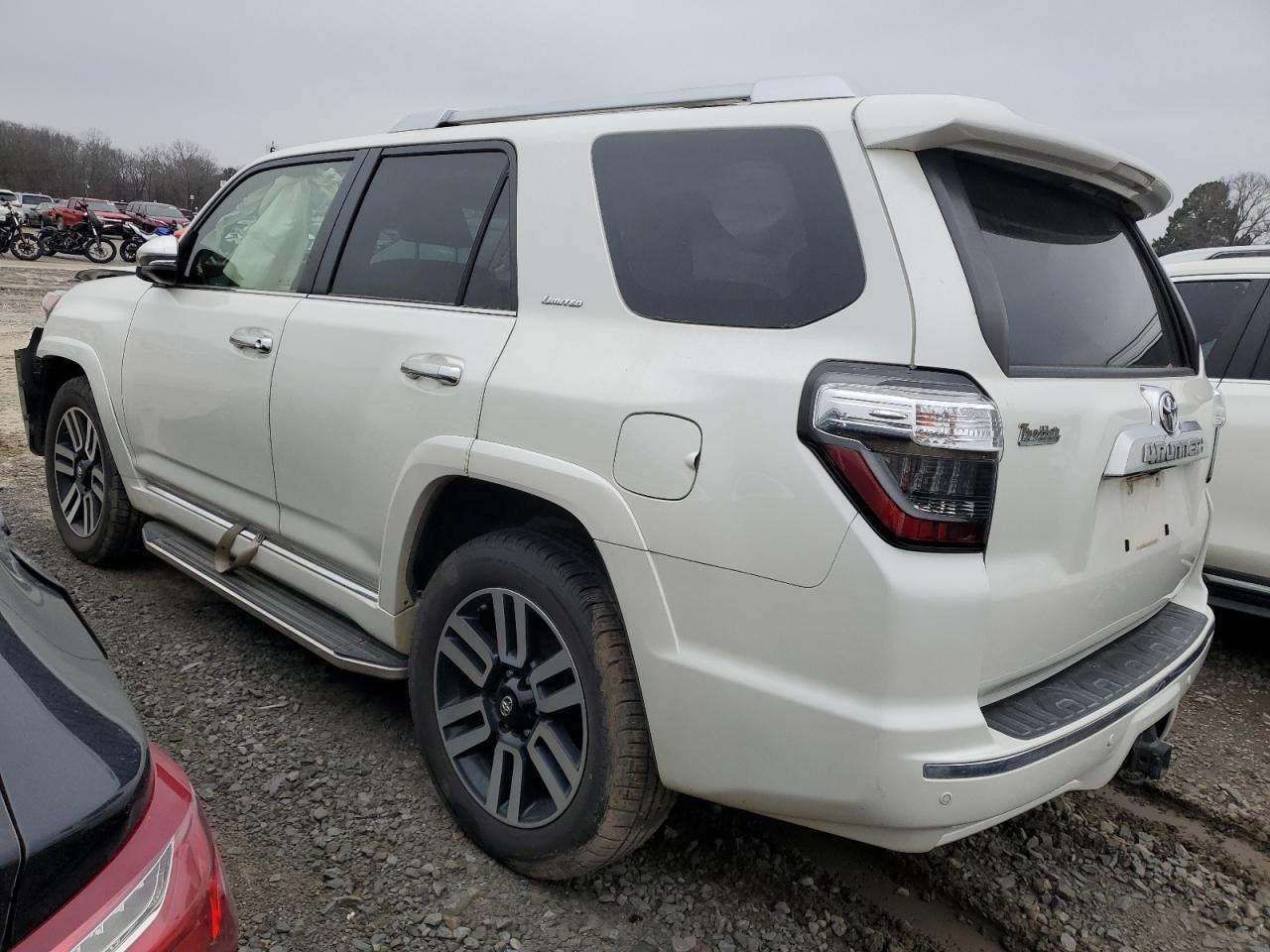 2015 Toyota 4Runner - Image 2