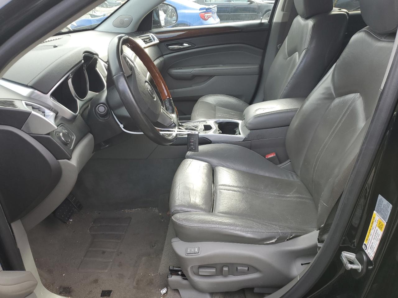 2010 Cadillac SRX - Image 7