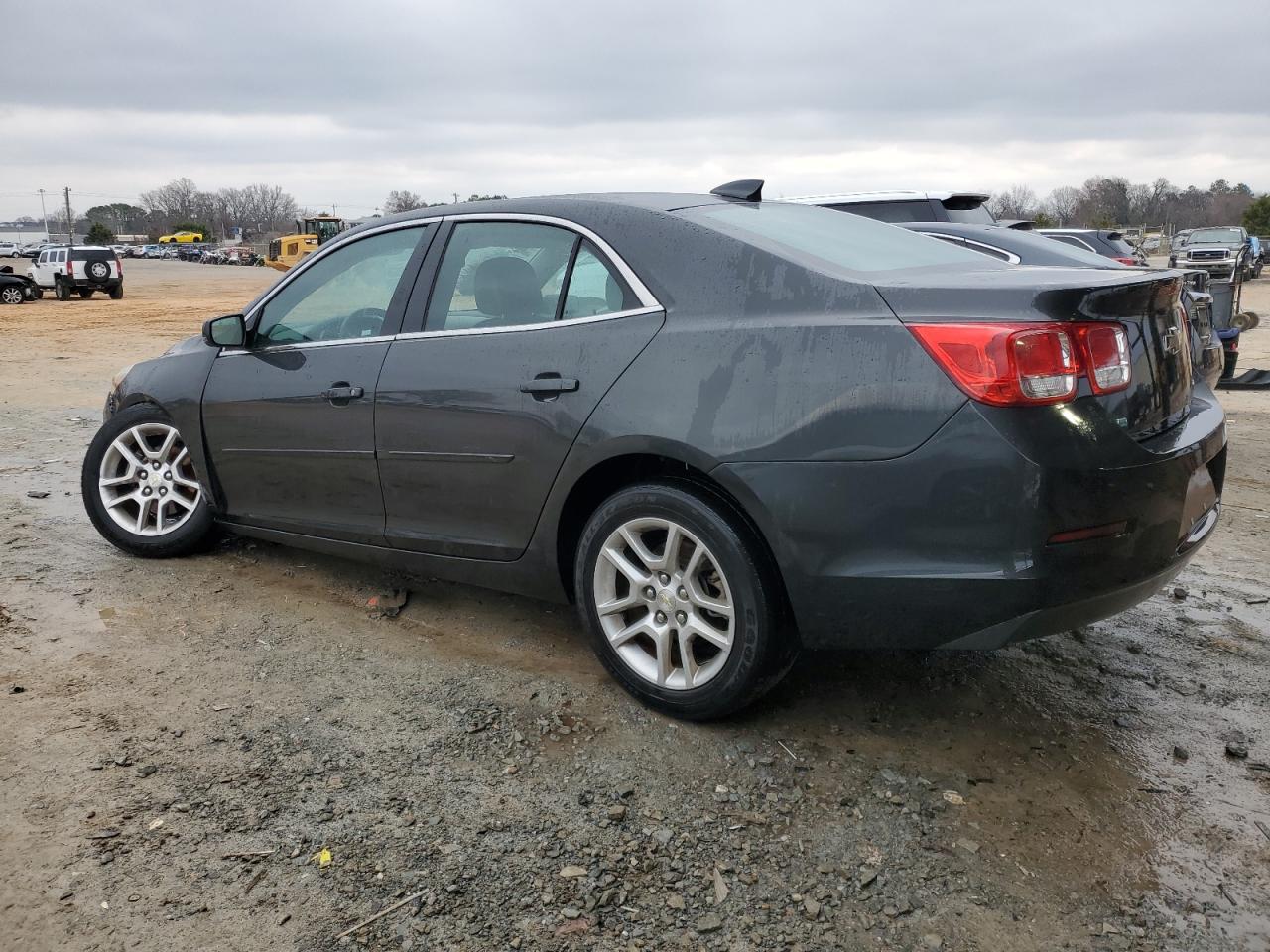 2015 Chevrolet Malibu - Image 2