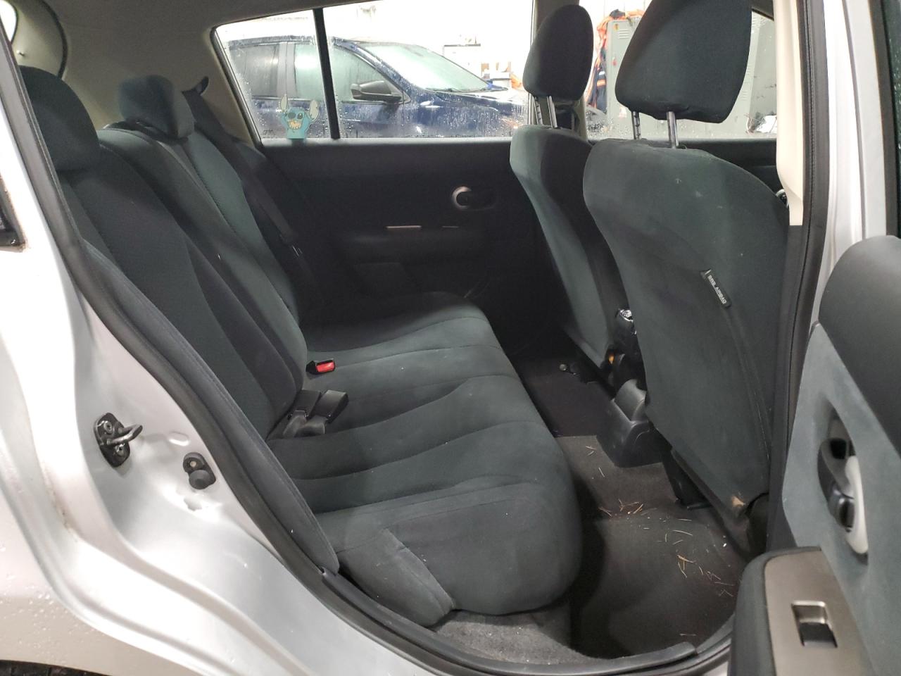 2010 Nissan Versa - Image 10