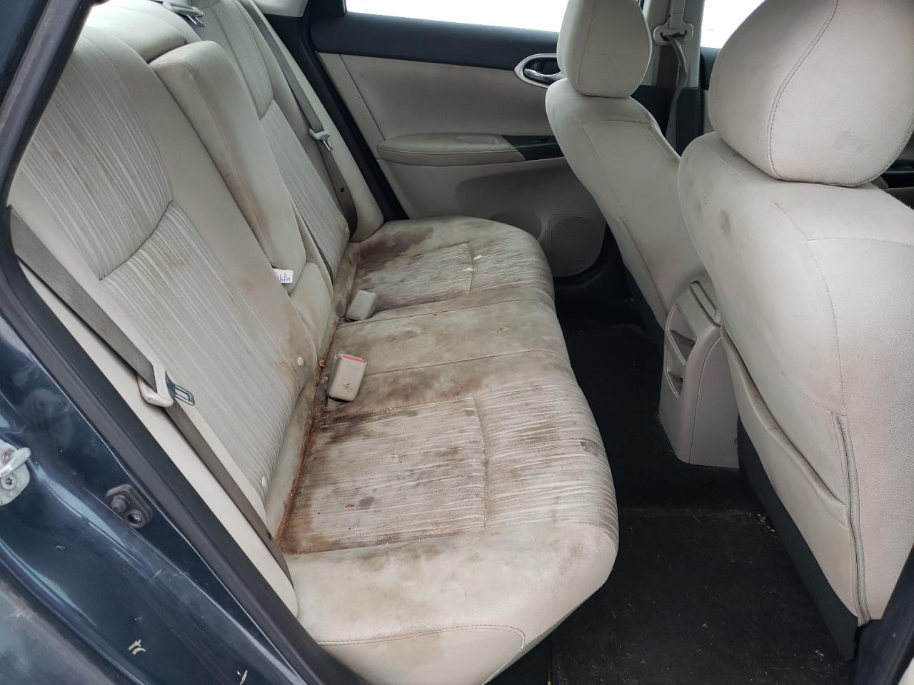 2016 Nissan Sentra - Image 10