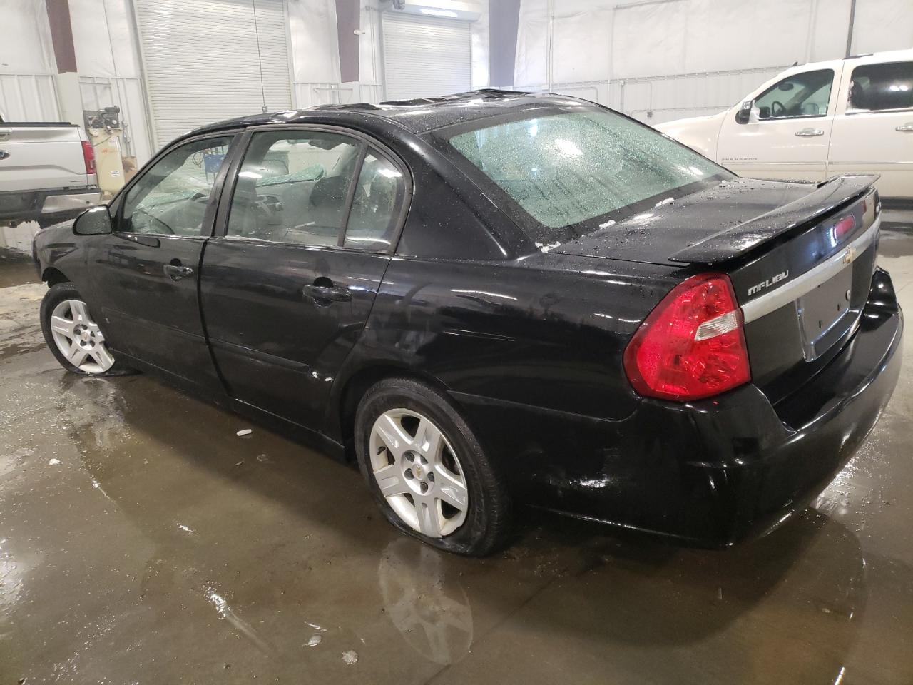2007 Chevrolet Malibu - Image 2