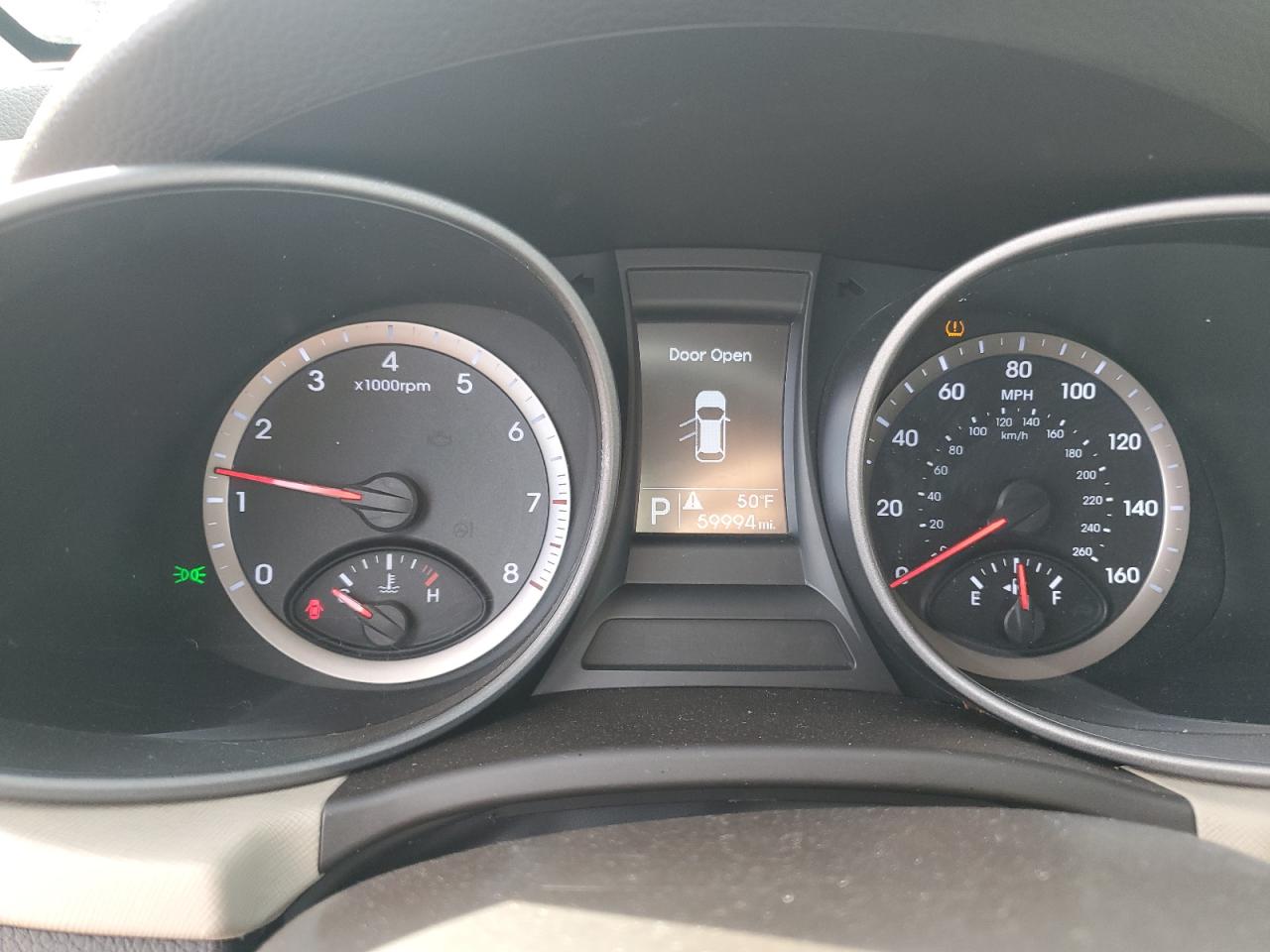 2014 Hyundai Santa Fe - Image 9
