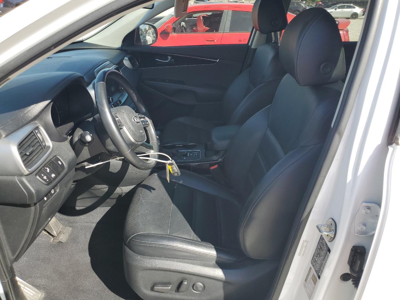 2019 Kia Sorento - Image 7