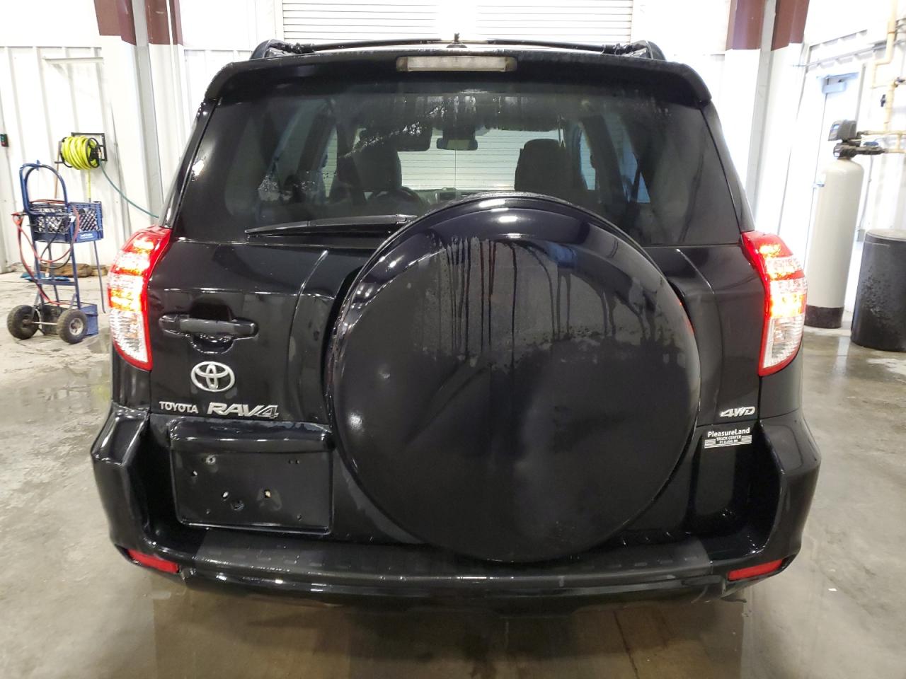 2010 Toyota RAV 4 - Image 6