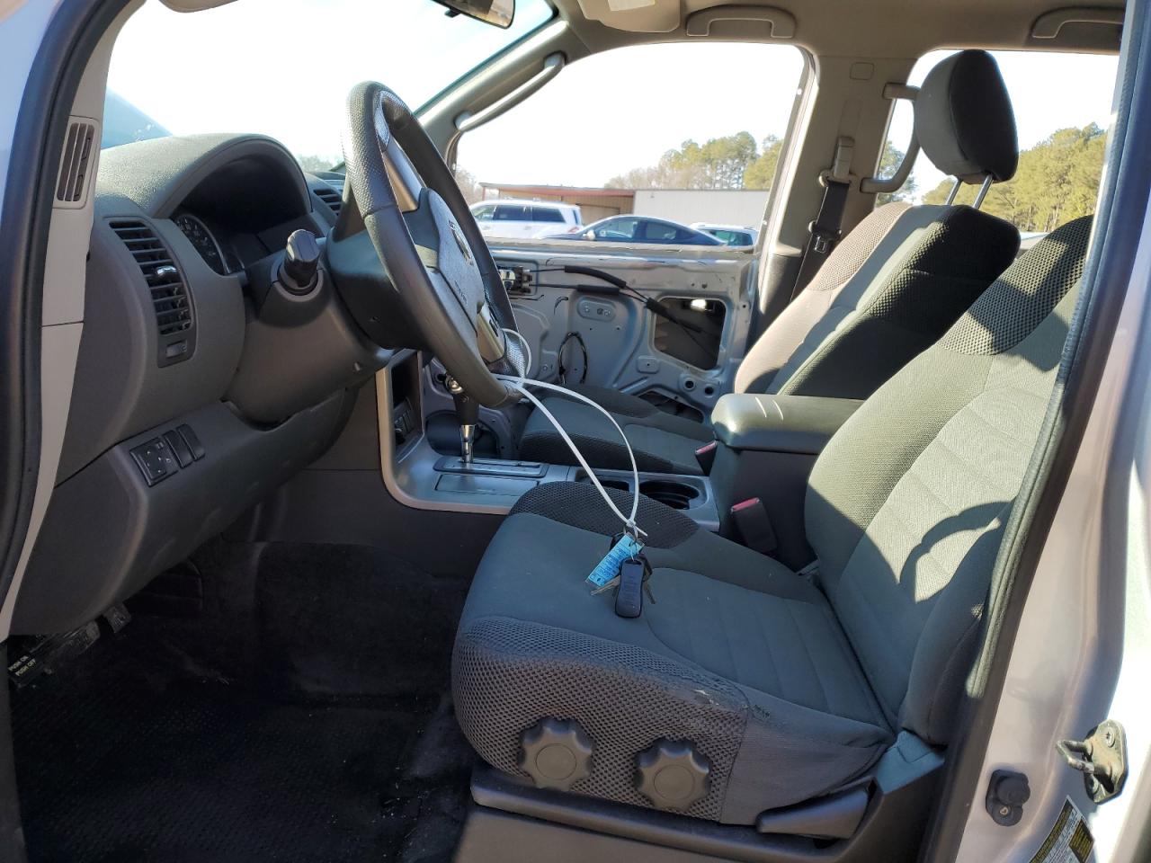 2011 Nissan Pathfinder - Image 7