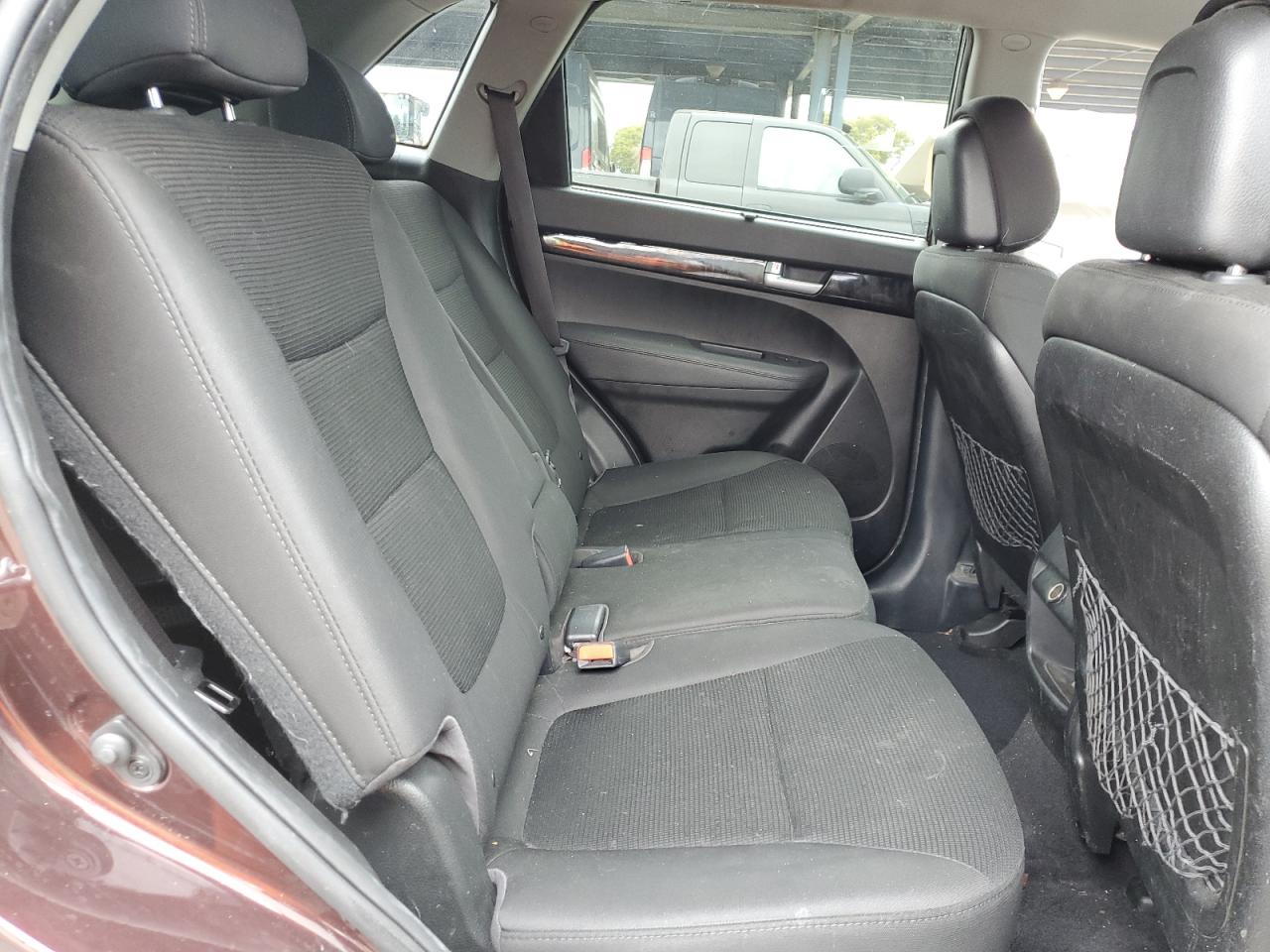 2015 Kia Sorento - Image 10