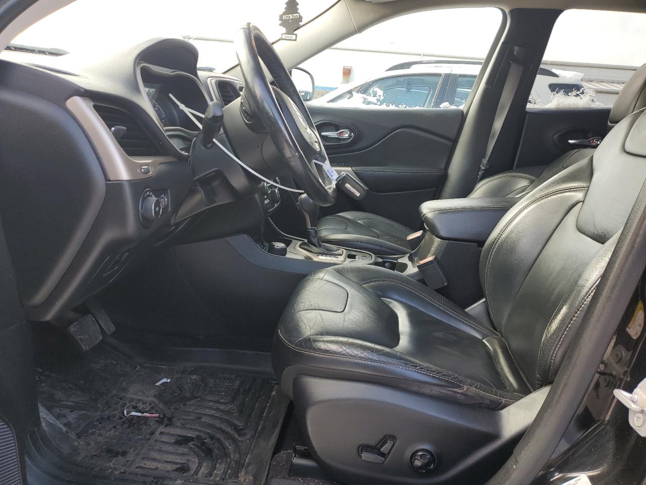 2017 Jeep Grand Cherokee - Image 7