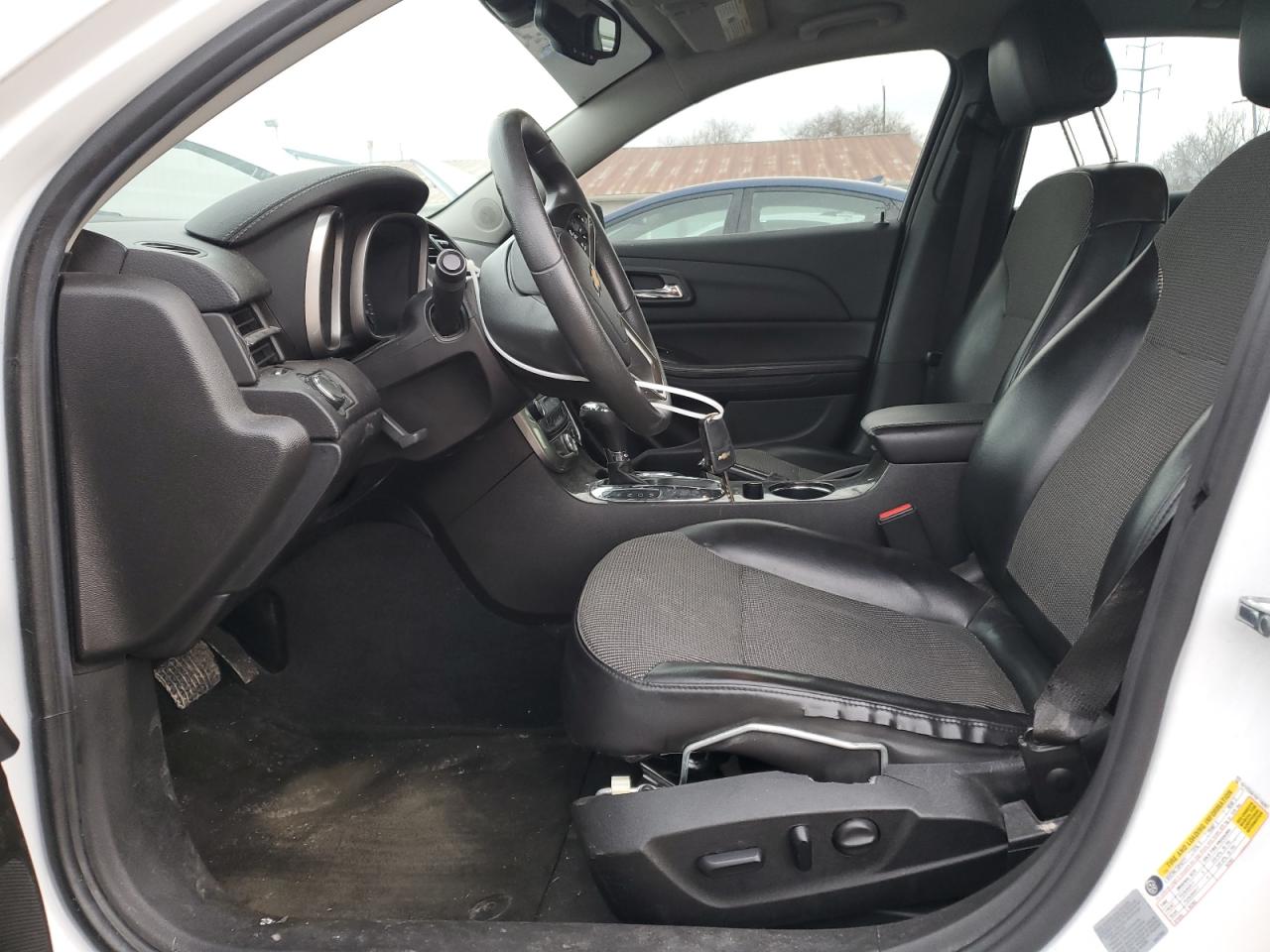 2016 Chevrolet Malibu - Image 7