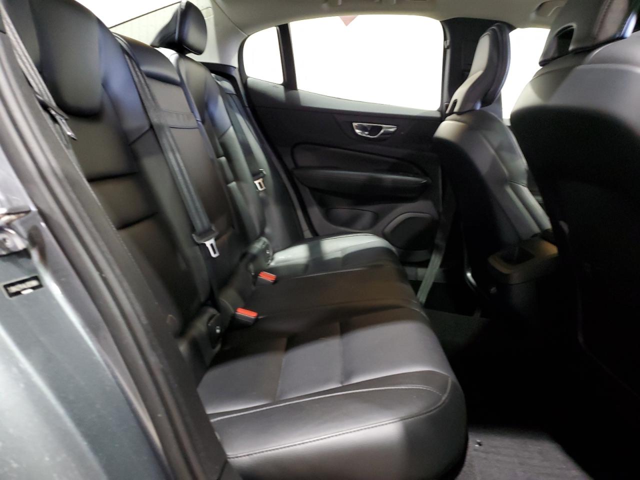 2020 Volvo S60 - Image 10