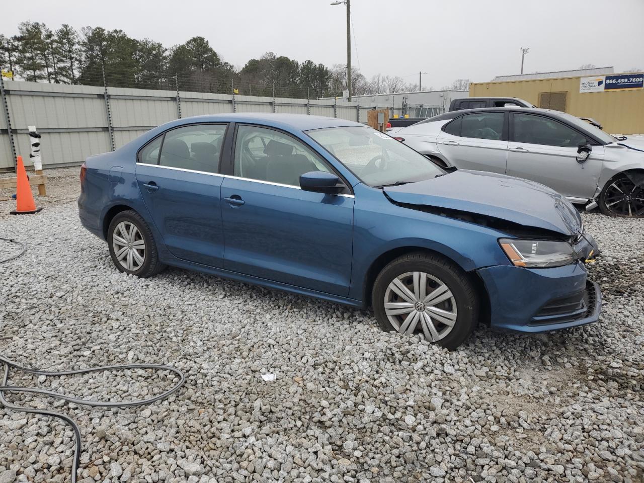 2017 Volkswagen Jetta - Image 4