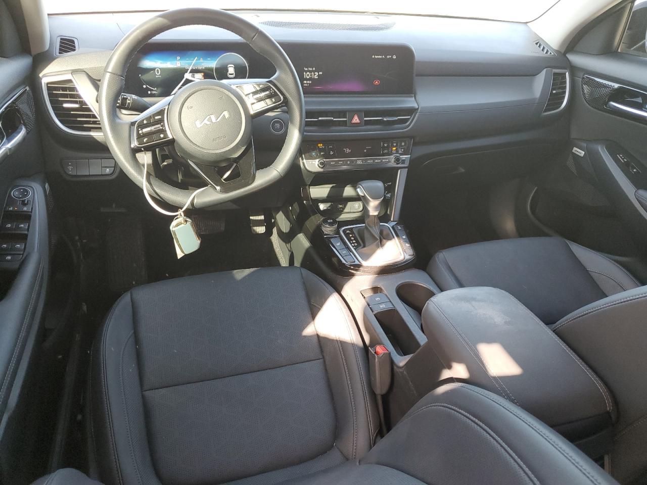 2024 Kia Seltos - Image 8