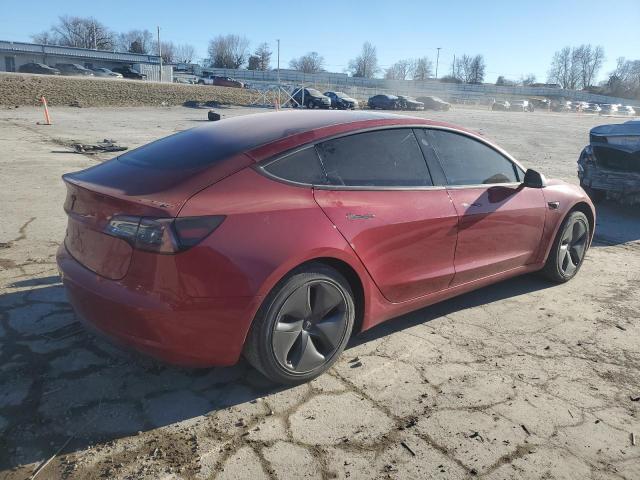  TESLA MODEL 3 2018 Красный