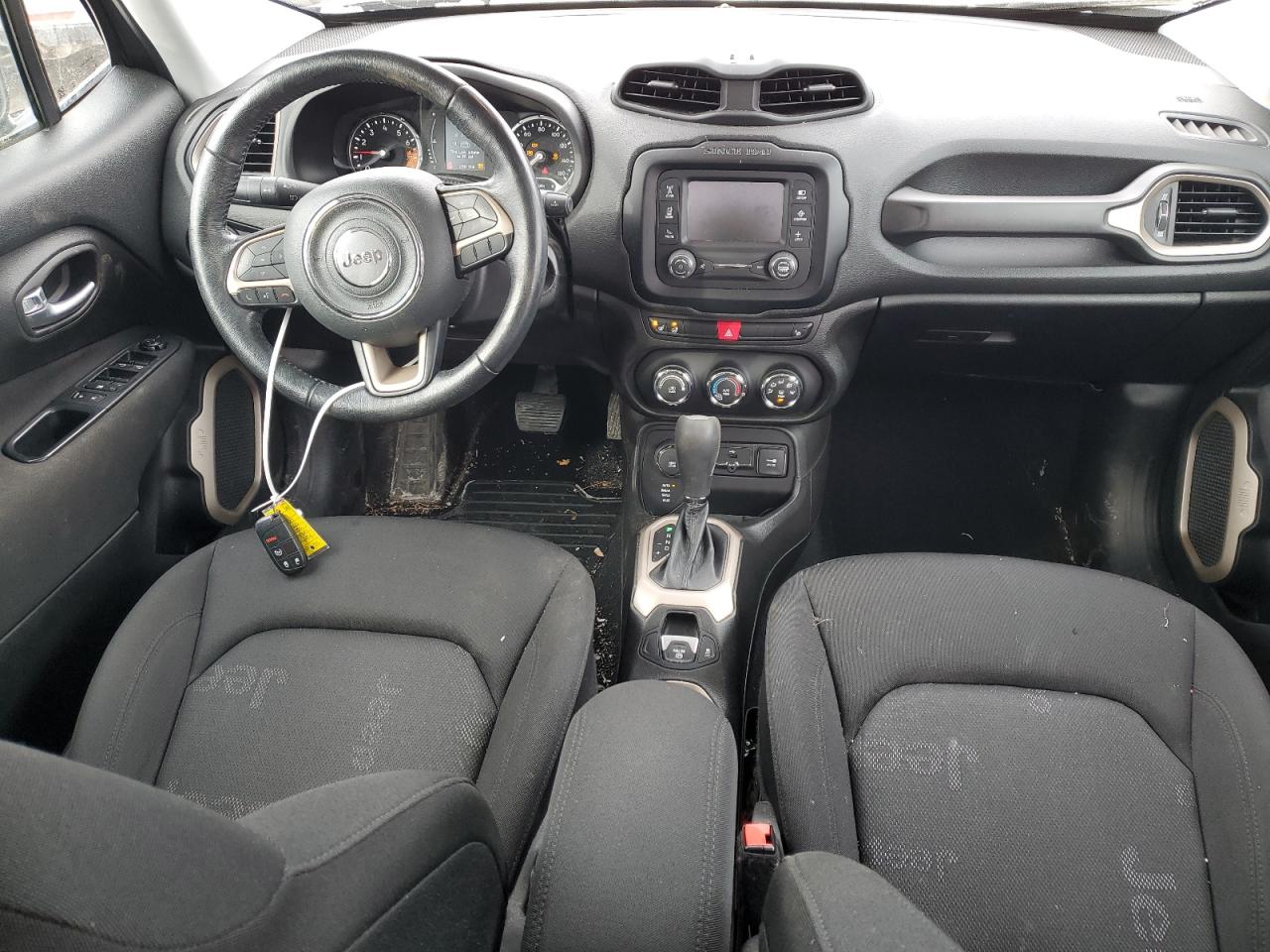 2017 Jeep Renegade - Image 8