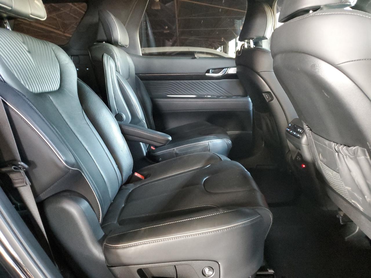 2024 Hyundai Palisade - Image 12