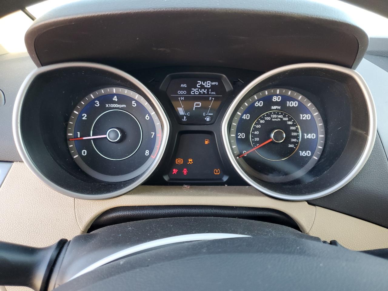 2012 Hyundai Elantra - Image 9