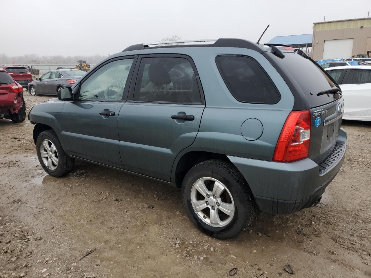 2009 Kia Sportage - Image 2