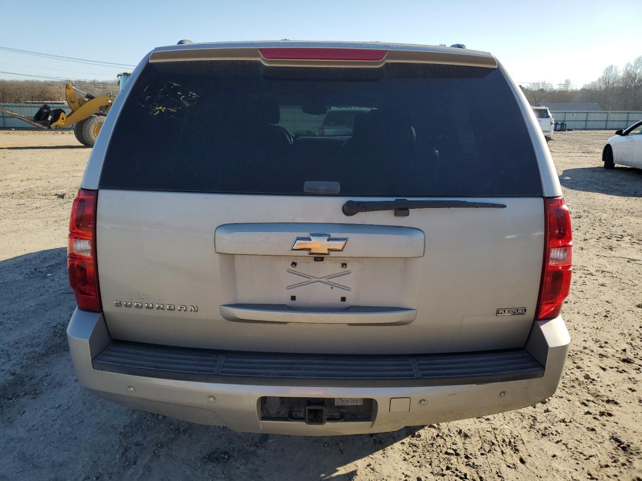 2008 Chevrolet Suburban - Image 6