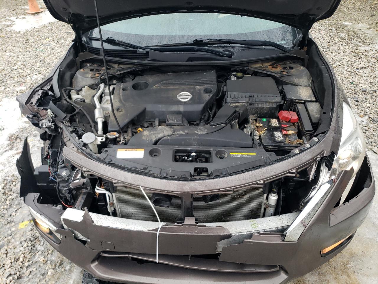 2014 Nissan Altima - Image 13
