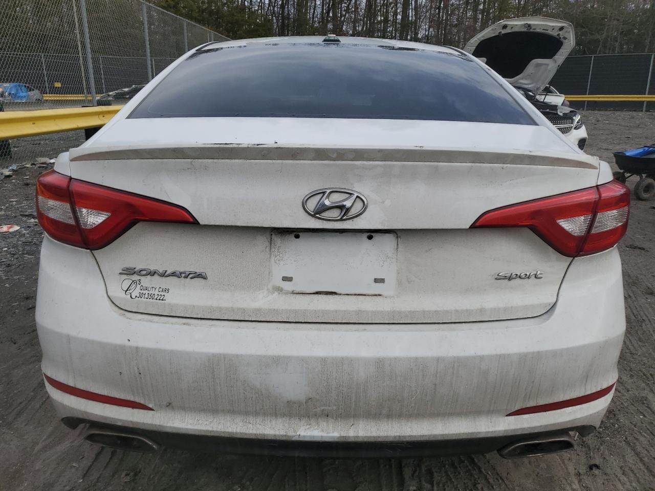 2015 Hyundai Sonata - Image 6